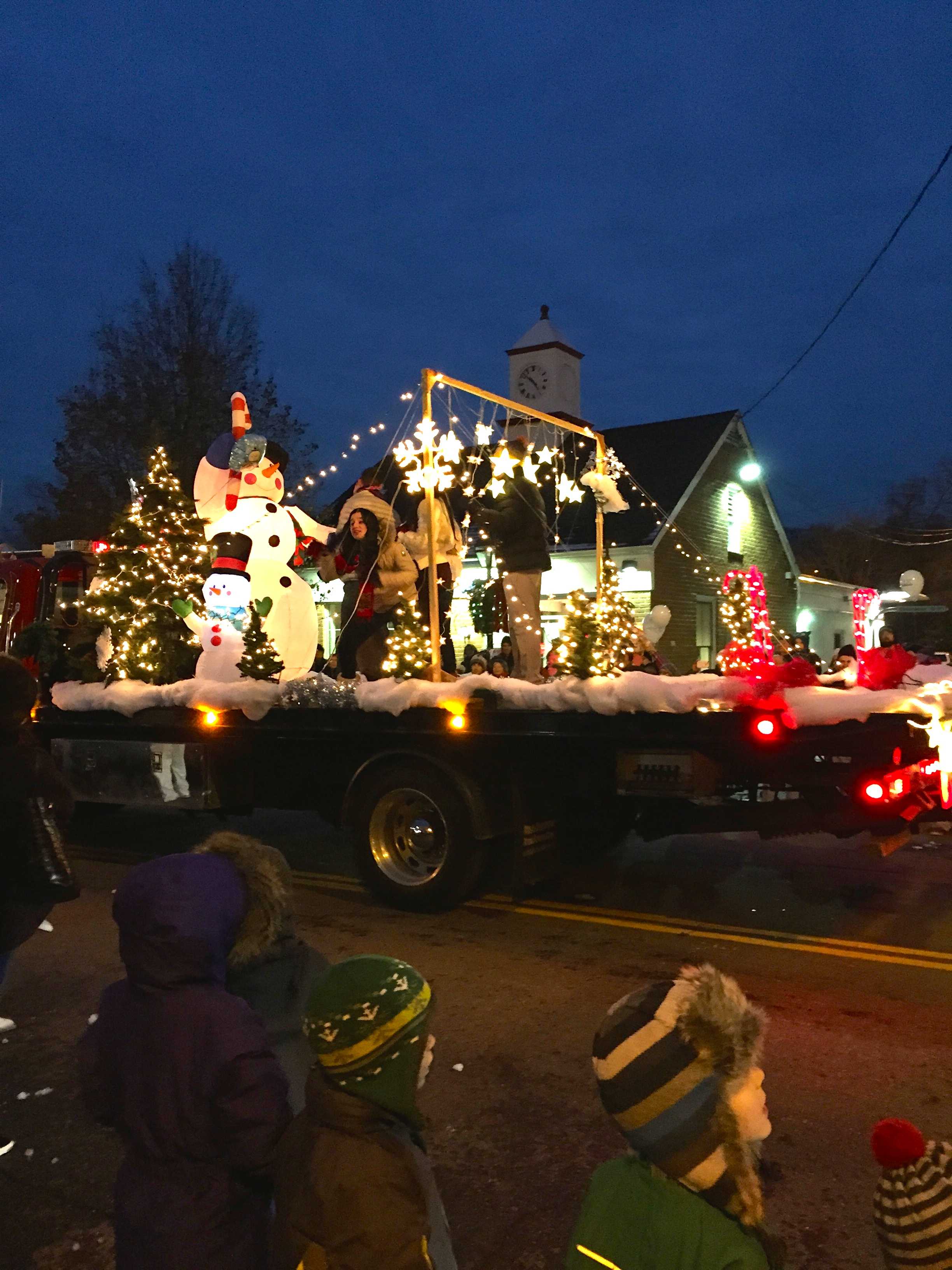 Armonk's annual Frosty Day King Street Chronicle