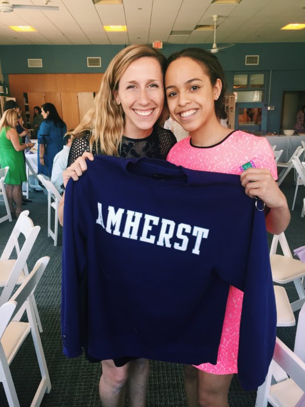 Senior+Arielle+Kirven+discusses+Amherst+College+with+Sacred+Heart+and+Amherst+College+alumna+Mrs.+Hannah+Miracola.+Courtesy+of+Arielle+Kirven+17