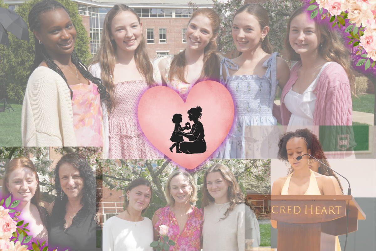 Upper School students celebrate the annual Mother Daughter Liturgy.